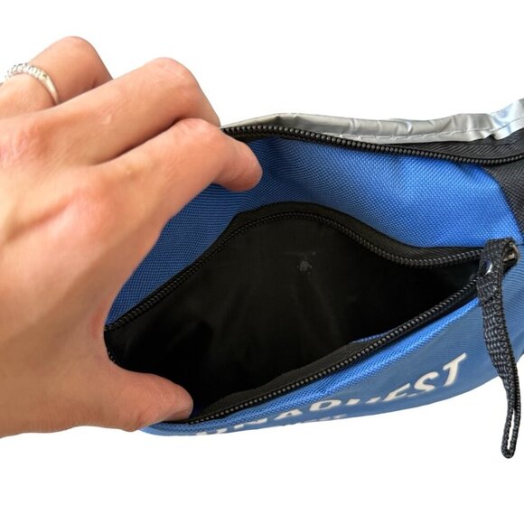 Quest Nutrition ONAQUEST Blue Insulated Cooler Lunch Bag - Picture 2 of 7